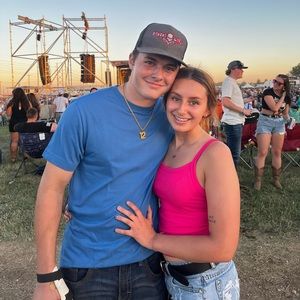 Meet your Posher, Carmen